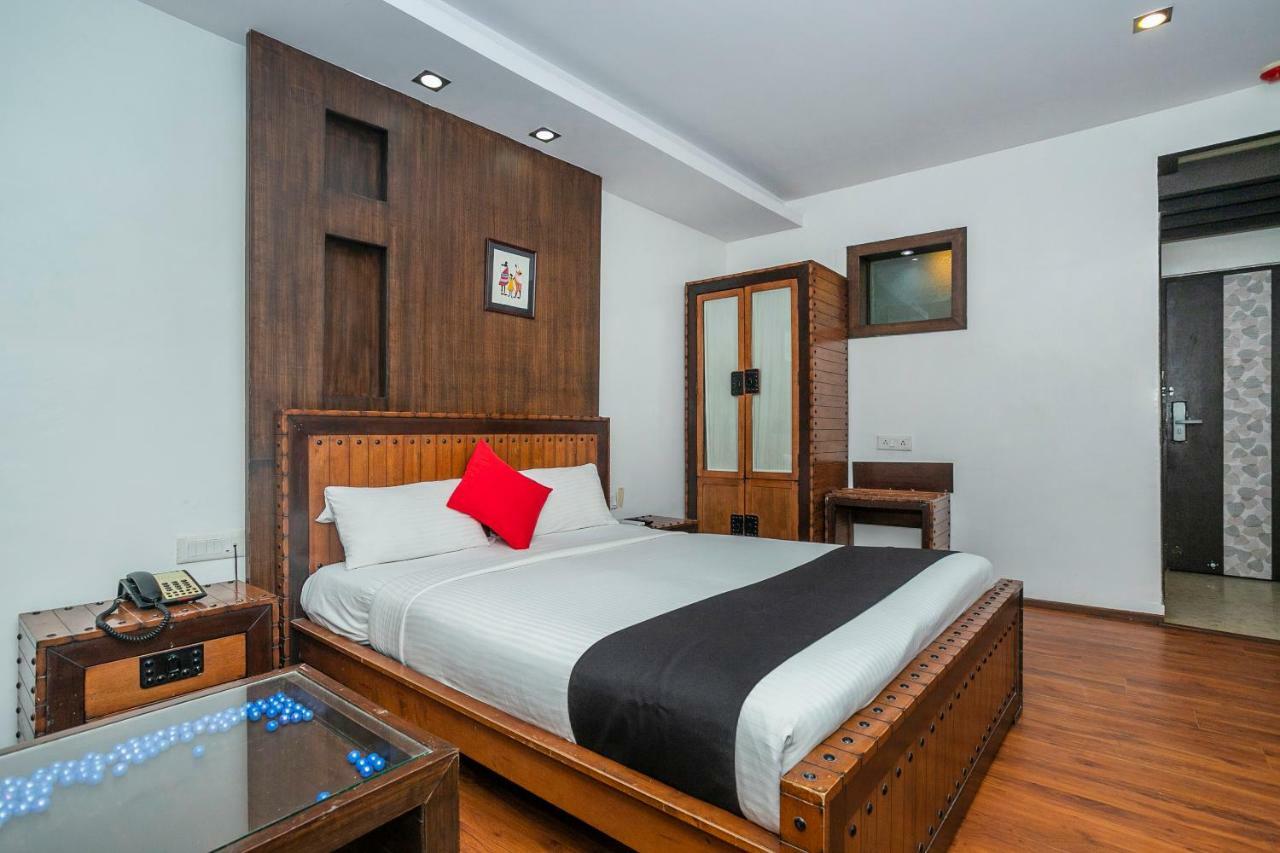 Aparthotel The Elite Royale Bengaluru Zewnętrze zdjęcie